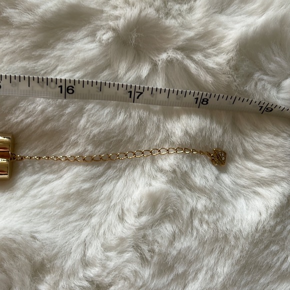 EUC Swarovski thick intertwine crystal cluster necklace - Picture 6 of 6